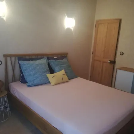 Bed & Breakfast Bastide Des Jardins Maubec (Vaucluse)